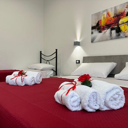 Casa Vacanze La Perla Rara タラント エクステリア 写真